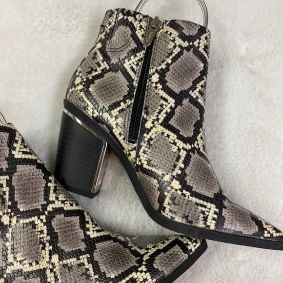 NEW Circus By Sam Edelman Snakeskin Pointed Toe Block Heel Booties, size 5.5 - Picture 7 of 16